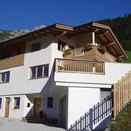 Haus Harbauer Apartment Neustift im Stubaital Exterior photo